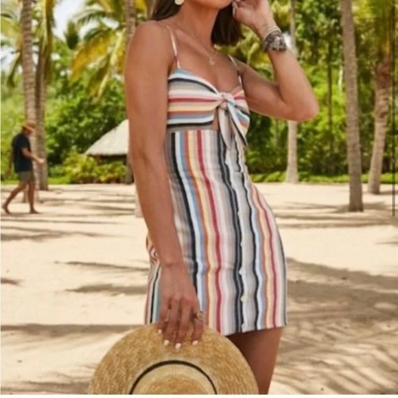 Lovers and Friends Keyhole Front Tie Mini Dress Size Small - Picture 2 of 7